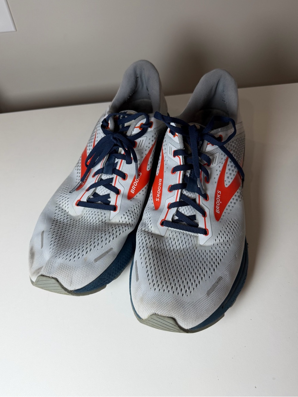 Brooks Size 15 Adrenaline GTS 22 Athletic Running Shoes Gray, Navy & Orange
